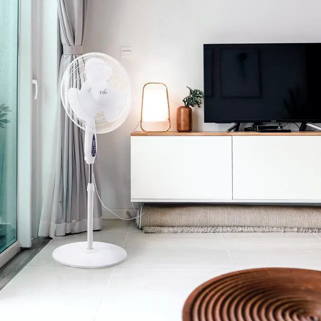 Alt view image 7 of 7 - Vie Air 16 Inch 3 Speed Oscillating Stand Fan with Remote Control in White