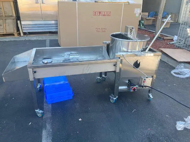 Alt view image 2 of 3 - New Commercial Kettle Corn Popcorn Machine CKC90