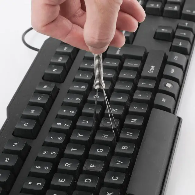 Alt view image 3 of 7 - Vszerda Keyboard Lube Kit, 4pcs Mechanical Keyboard Switch Puller Set Keycap Remover Kit with Keycap Puller, Switch Clamp, Stem Holder, Lube Pen, Easy to Pull (Black)