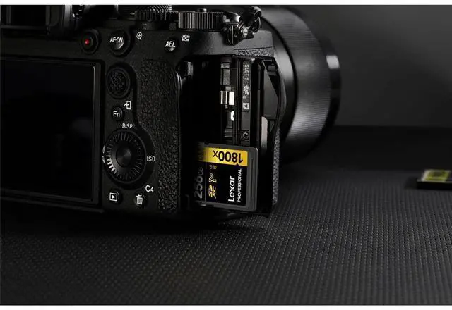 Alt view image 19 of 19 - Lexar Gold Series Professional 1800x 256GB UHS-II U3 SDXC Memory Card