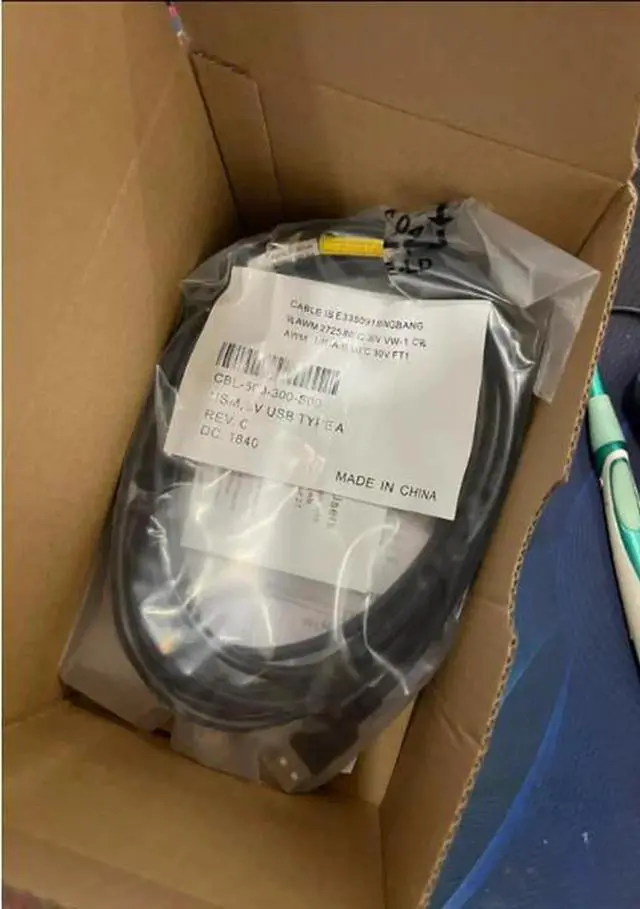 Alt view image 3 of 7 - Honey,well 1450G2D-2USB-1 2D USB Handheld Bar,code Scan,ner w Stand & Cable