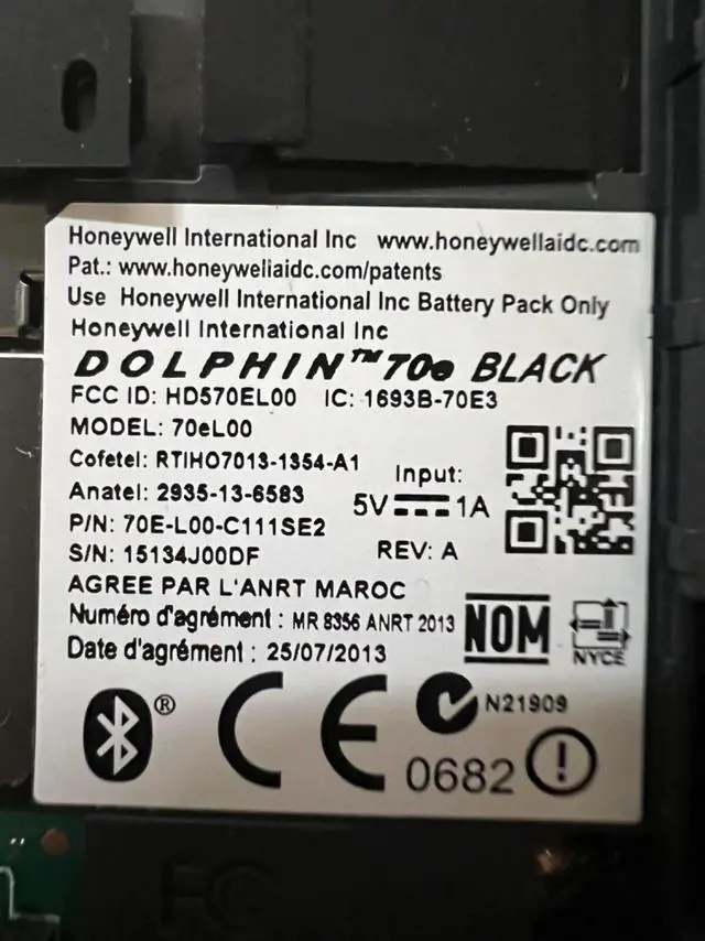 Alt view image 2 of 3 - Honey,well Dolphin 70E-LGN-C122SE2 RF Handheld Terminal Black 1D/2D Imager