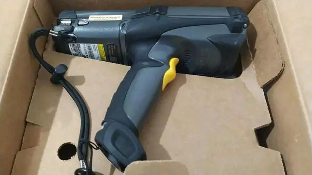 Alt view image 3 of 3 - Motor,ola Sym,bol MC9090-G Handheld Windows Bar,code Scan,ner Ze,bra 9000 Series