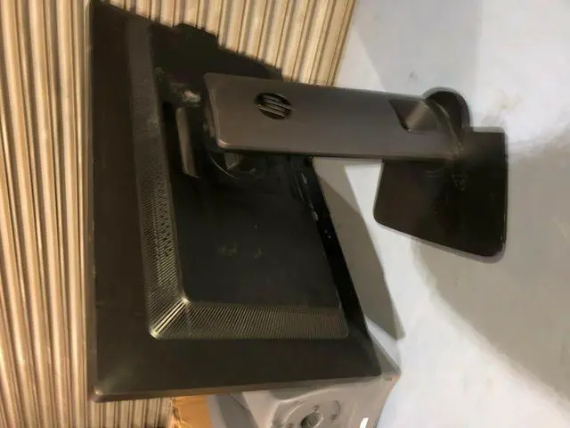 Alt view image 3 of 5 - Hp Z Display Z27i 27" Widescreen Led Backlit Ips Monitor