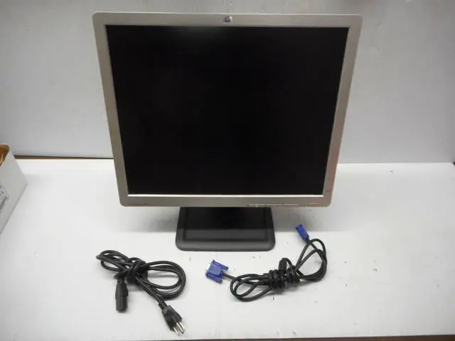 Main image of Hp Compaq 19" Computer Monitor Model Le1911 With Power Supply & Vga Cord