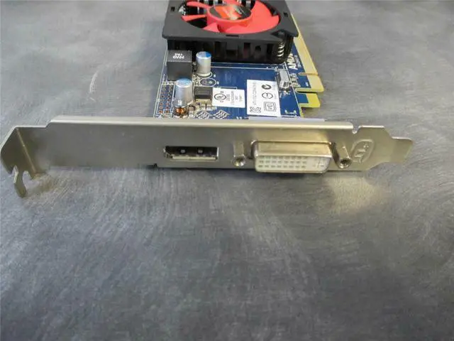 Alt view image 2 of 5 - Dell 03173K Amd Ati Radeon Hd 6450 1Gb Ddr3 Pci-E Graphics Card Dvi Display Port