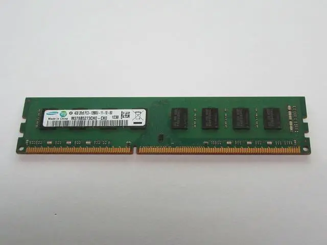 Main image of 4Gb (1-Stick) M378b5273ch0-Ck0 Pc3-12800 Ddr3 1600 Desktop Pc Memory Ram