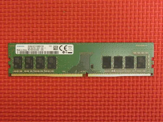 Main image of 8Gb (1-Stick) Pc4-19200 Ddr4 2400 Desktop Pc Memory Ram M378a1k43cb2-Crc