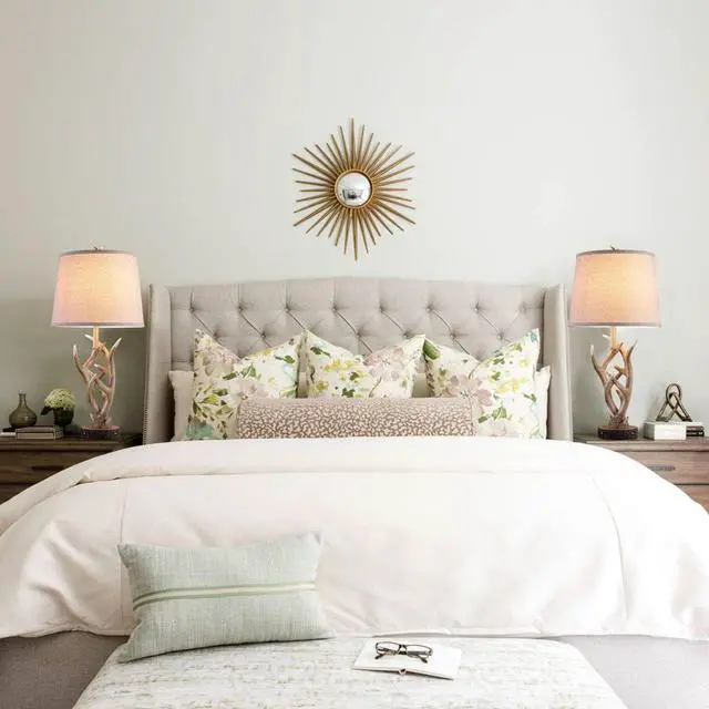 Alt view image 3 of 7 - Rustic Brown Table Lamp Set of 2, 26" Farmhouse Bedside Lamp for Bedroom with 2 USB Ports, Natural Antler Table Lamp for Living Room Foyer Office (Bulb not included)