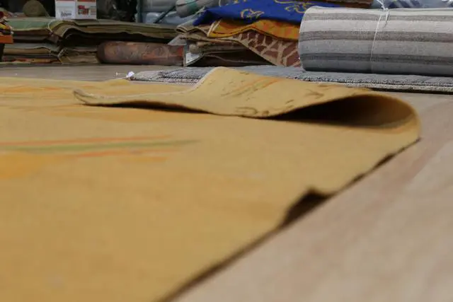 Alt view image 3 of 4 - Handwoven Wool Beige Contemporary Modern Modern Flat Weave Rug, Made in India