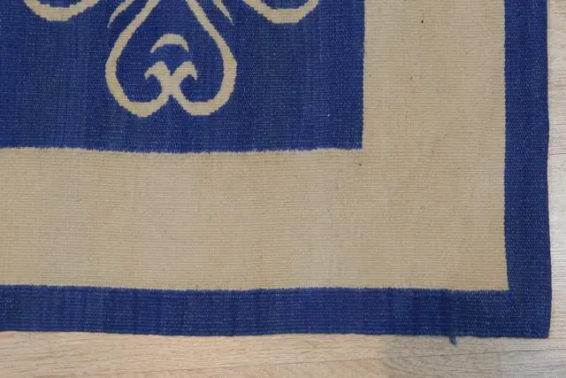 Alt view image 2 of 4 - Handwoven Wool Blue Contemporary Modern Modern Flat Weave Rug, Made in India