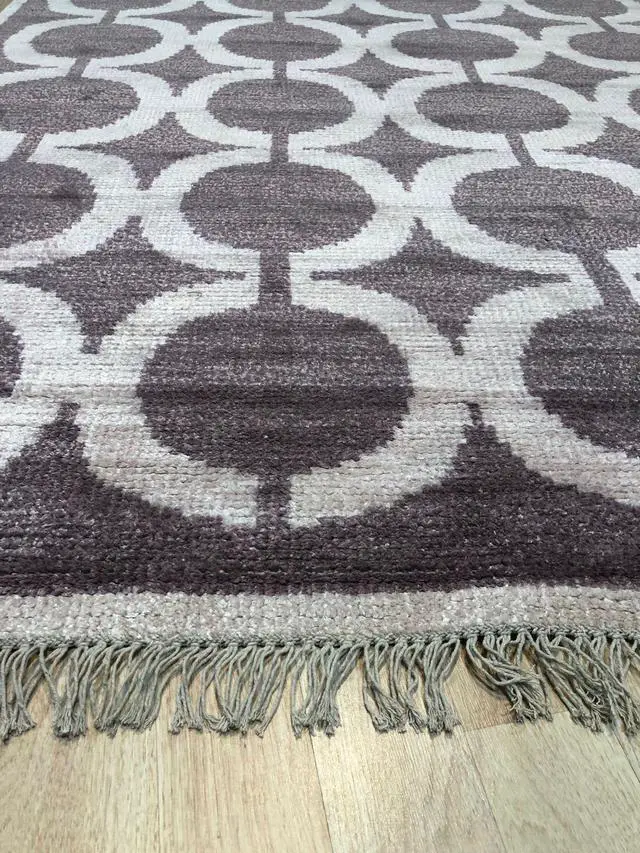 Alt view image 5 of 5 - Hand Knotted WOOL/B.SILK Brown Geometric Geometric Modern Sik Knotted Rug, Made in India