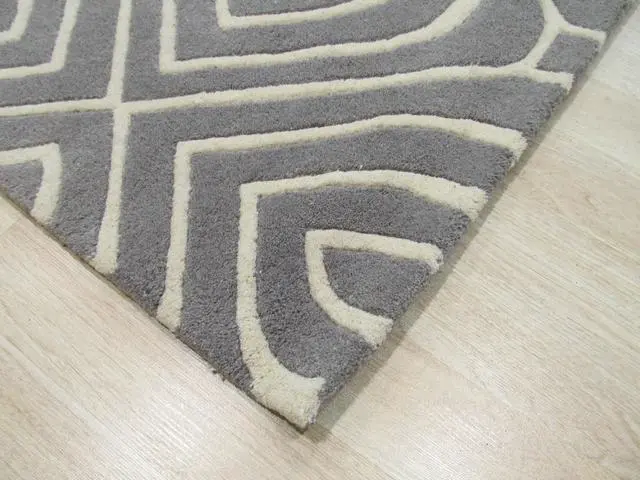 Alt view image 3 of 5 - Hand-Tufted Wool Gray Contemporary Geometric Modern Stripes Rug, Made in India