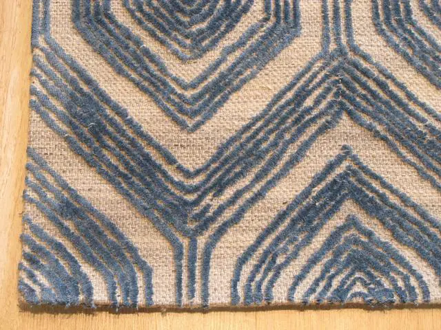 Alt view image 3 of 5 - Hand-Tufted Wool & Viscose Ivory Modern Geometric Havana Rug, Made in India