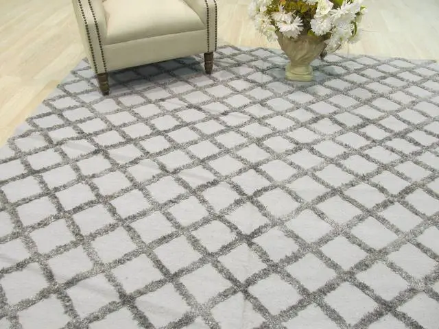 Alt view image 3 of 4 - Handwoven Wool & Viscose Gray Transitional Trellis Marrakesh Trellis Rug, Made in India
