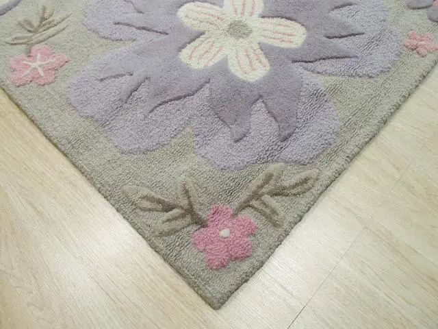 Alt view image 2 of 4 - EORC T138GY3X5 Hand-tufted Wool Kid's Butterfly Rug, 3' x 5', Gray