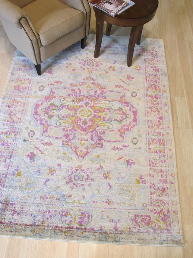 Main image of EORC FL72IV5X7 machine-made Polypropylene Capella Rug, 5'3 x 7'3, Ivory