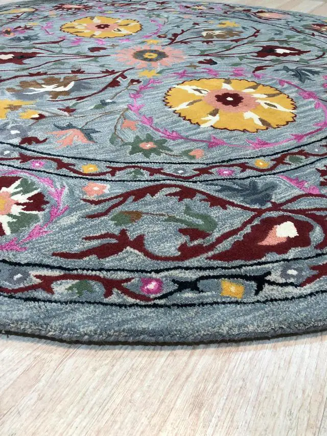 Alt view image 4 of 4 - Hand-Tufted Wool Blue Traditional Floral Suzani Rug, Made in India