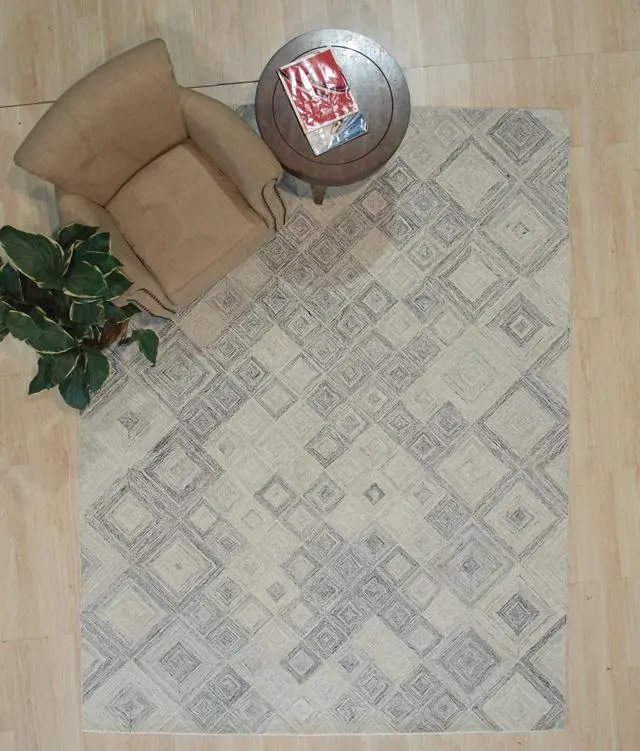 Alt view image 3 of 5 - Hand-Tufted Wool Multi-Colored Gray Transitional Geometric Modern Tufted Rug, Made in India