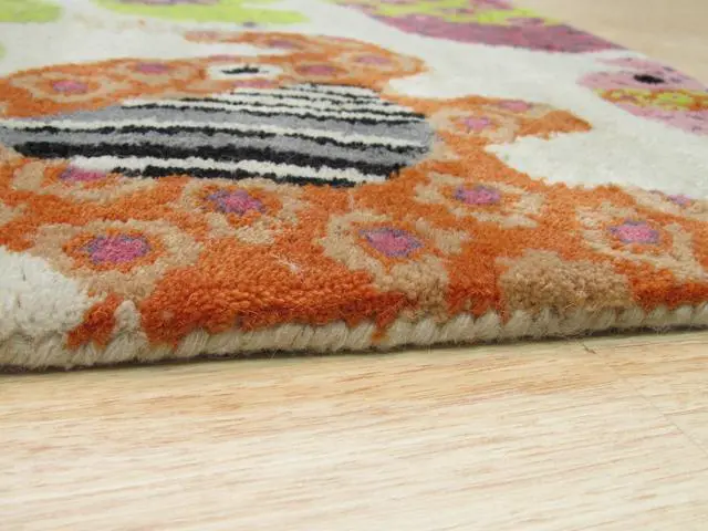 Alt view image 4 of 5 - Hand-Tufted Wool Ivory Transitional Kid's Kid's Elephant Rug, Made in India