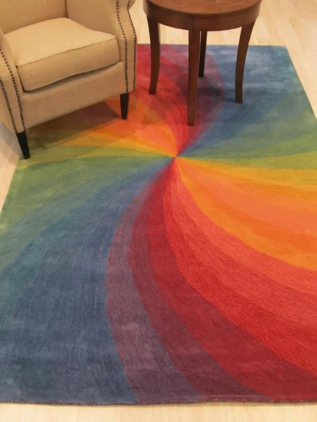 Alt view image 5 of 5 - EORC T162MU4X6 Hand-tufted Wool Swirl Rug, 4' x 6', Lollipop