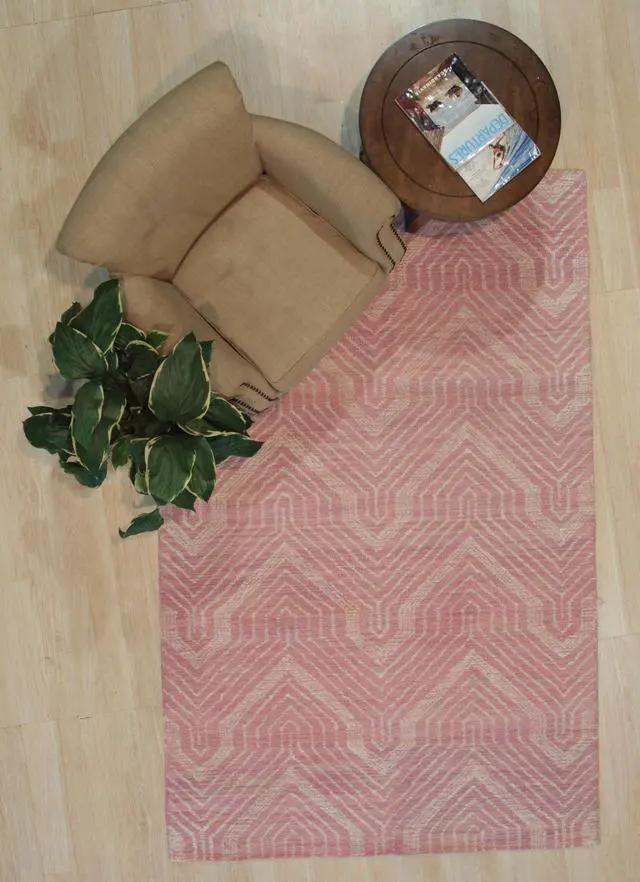 Alt view image 3 of 5 - Hand-Tufted Wool Pink Contemporary Transitional Spring Rug, Made in India
