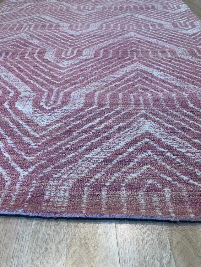 Alt view image 5 of 5 - Hand-Tufted Wool Pink Contemporary Transitional Spring Rug, Made in India