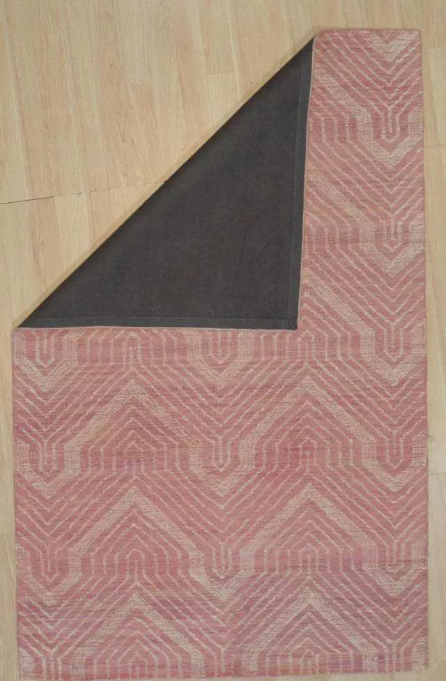 Alt view image 4 of 5 - Hand-Tufted Wool Pink Contemporary Transitional Spring Rug, Made in India