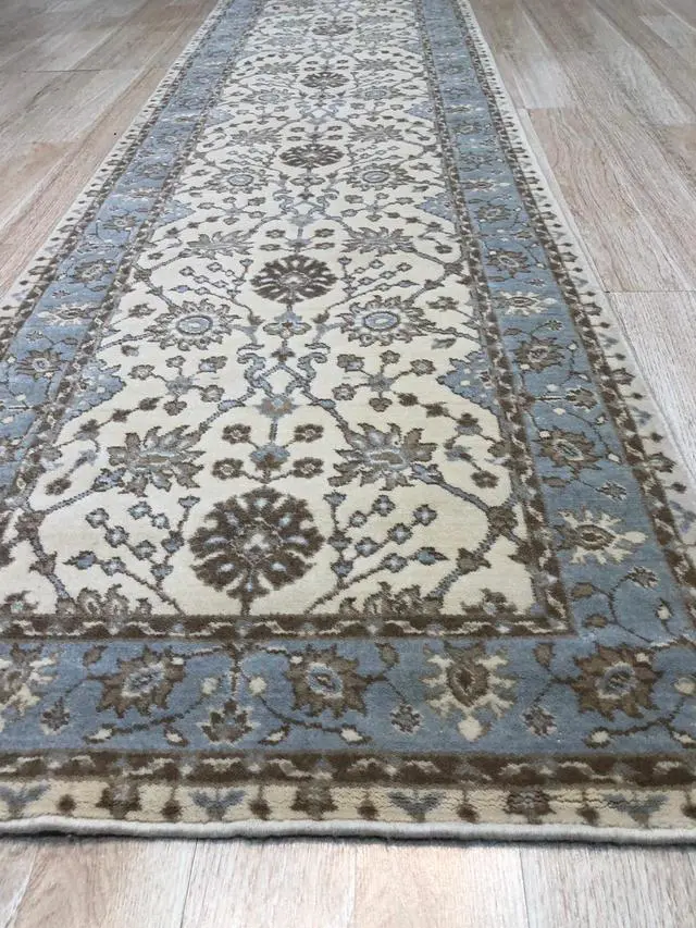 Alt view image 4 of 5 - Hand Crafted Wool Ivory Traditional Oriental Oushak Rug, Made in India