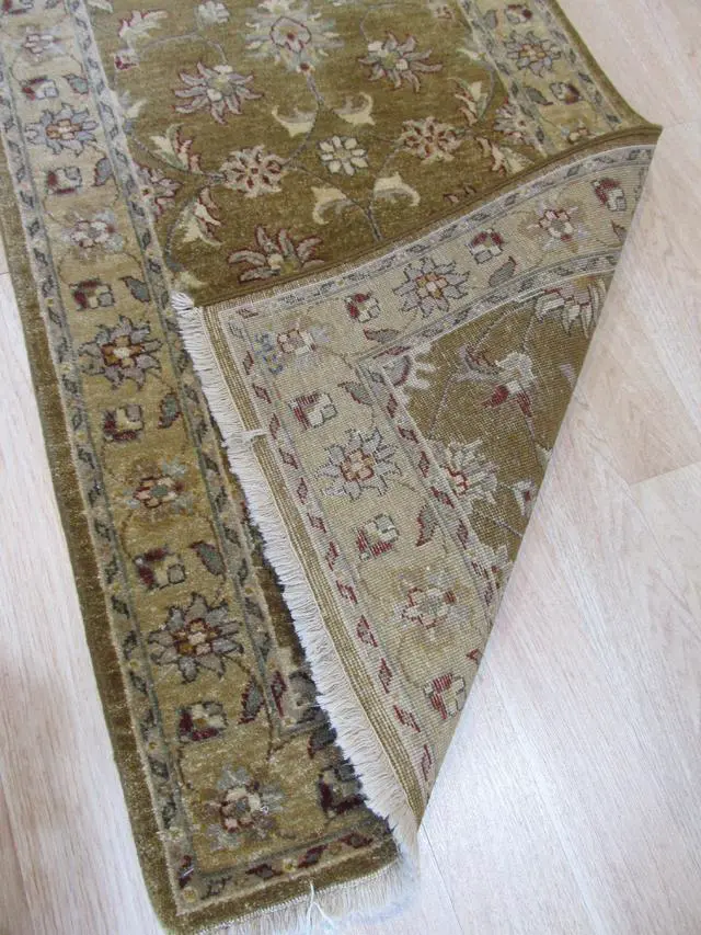 Alt view image 4 of 5 - Gold/mustard Hand Knotted Wool Traditional Oriental Agra Rug, Made in India
