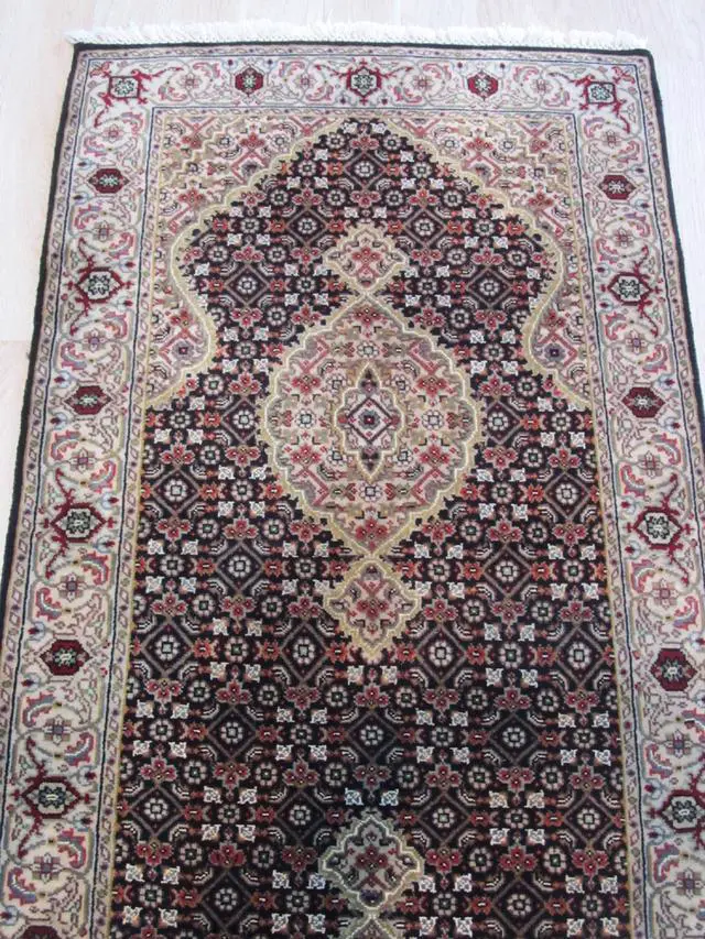 Alt view image 5 of 5 - Black Hand Knotted Wool Traditional Oriental Mahi Rug, Made in India