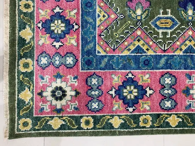 Alt view image 4 of 6 - Hand Knotted Wool Green / LT.FUSHIA Traditional Classic Kazak Collection Rug, Made in India