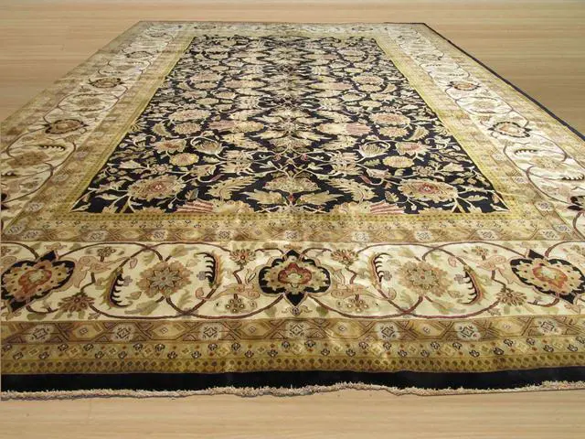 Alt view image 4 of 4 - Hand Knotted New Zealand Wool Black Traditional Oriental Sarouk Rug, Made in India