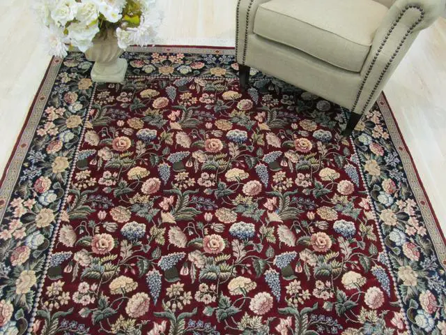 Main image of Hand Knotted Wool Red Traditional Floral Pak-Persian Rug, Made in India