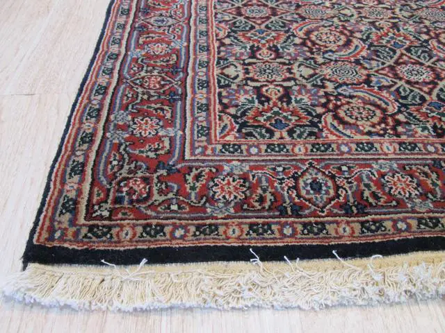 Alt view image 5 of 6 - Navy/Rust Hand Knotted Wool Traditional Oriental Herati Rug, Made in India