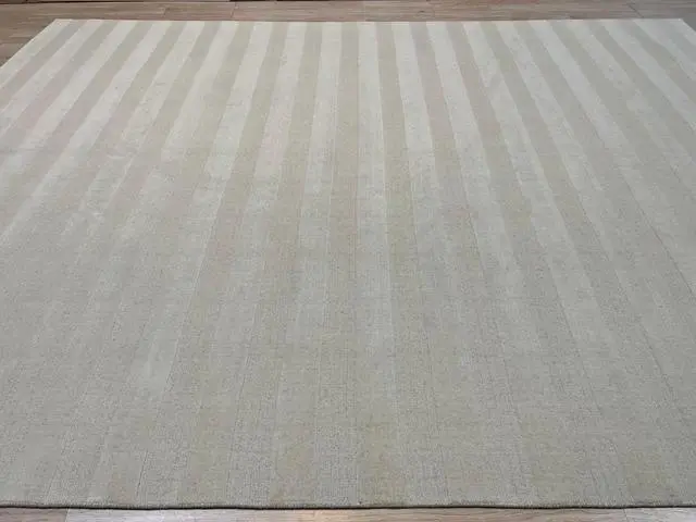 Alt view image 7 of 7 - Hand-Knotted Wool White Modern Contemporary Loop and Pile White Hand-Knotted Rug, Made in India