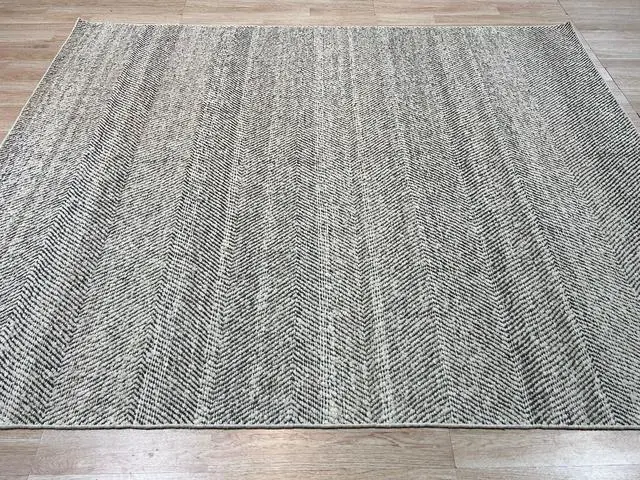 Alt view image 6 of 7 - Hand-Knotted Wool Natural White Modern Contemporary flatweave Rug, Made in India