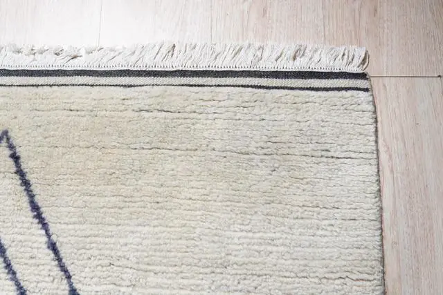 Alt view image 5 of 7 - Hand-Knotted Wool Ivory Modern Contemporary Moroccan Rug, Made in India