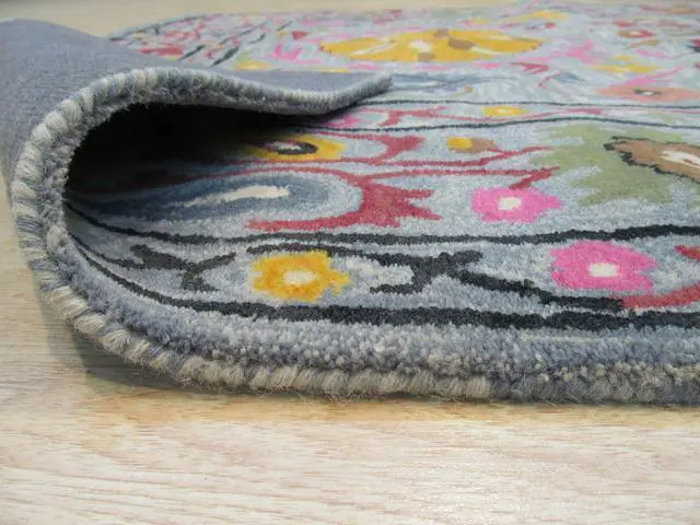 Alt view image 4 of 4 - Hand-Tufted Wool Blue Traditional Floral Suzani Rug, Made in India