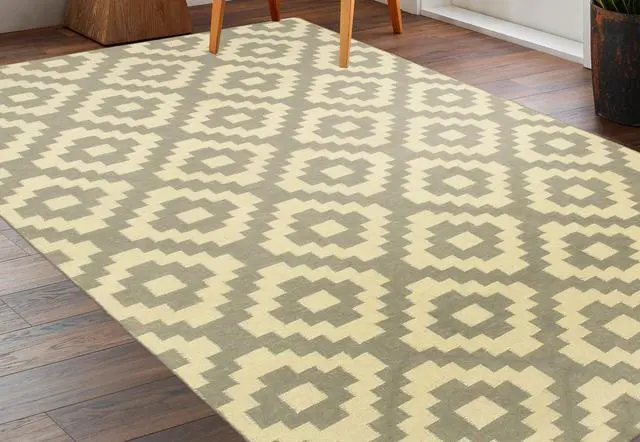 Main image of Handmade Wool Gray Contemporary Trellis Flatweave Reversible Moroccan Rug, Made in India