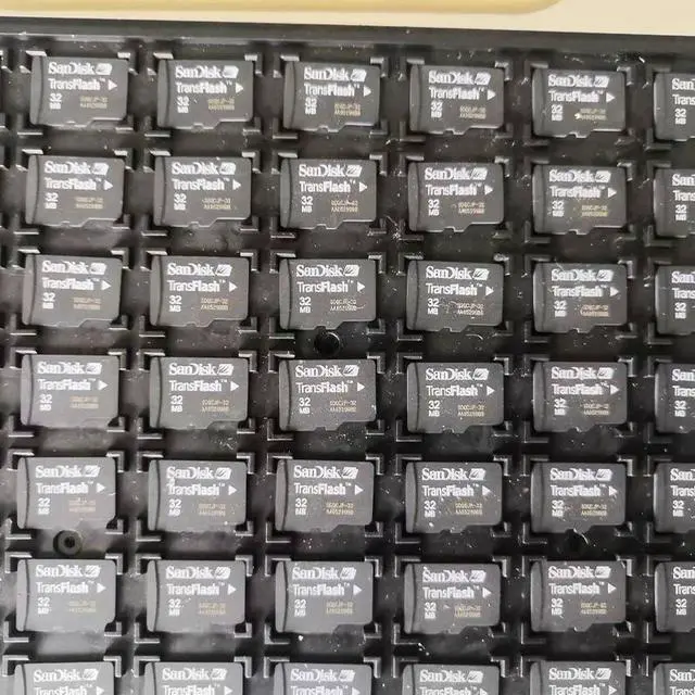 Alt view image 3 of 6 - Original!! lot Sandisk 32MB  Micro SD Card Standard Flash Card Memory Microsd TF Card(Second-hand Bulk bare card wholesale)90% new
