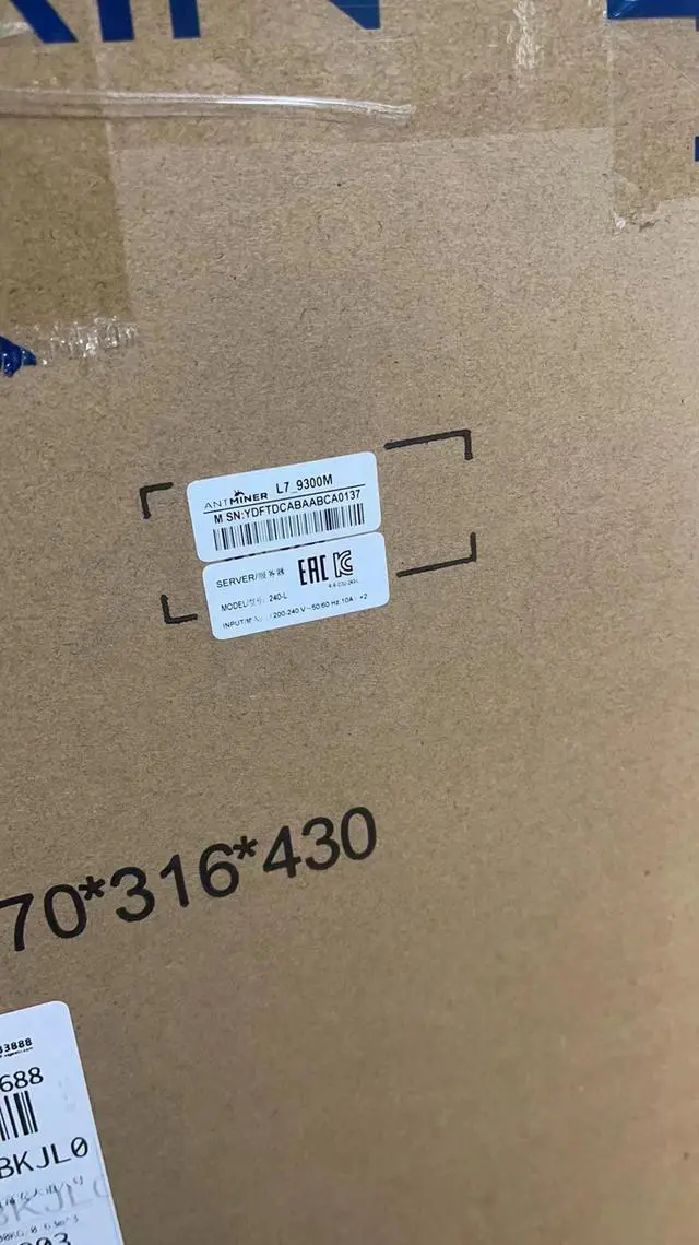 Alt view image 2 of 7 - Antminer L7 9300mh Scrypt Algorithm Asicr L7 9.3gh L7 Dogecoin/LTC Mining Master