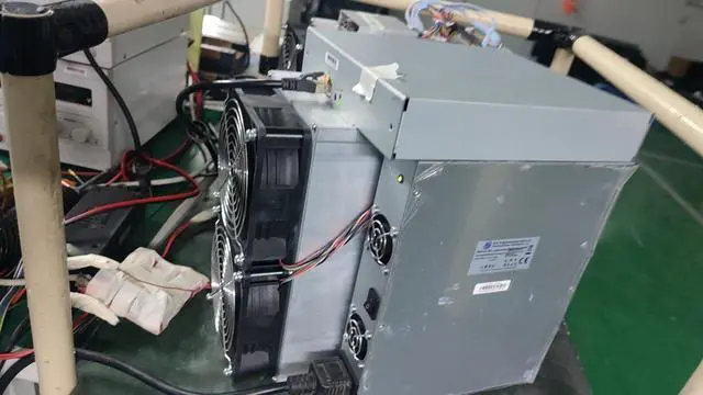 Alt view image 5 of 5 - iBeLink BM-N3 Max 30Th/s 3300W CKB Miner Cheaper Than Antminer K7