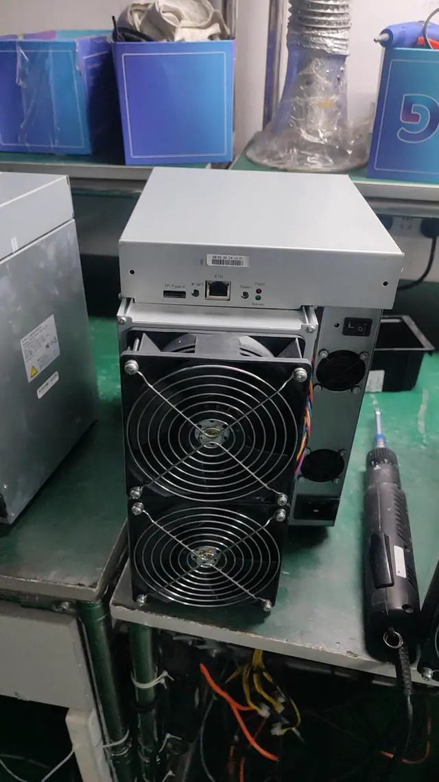 Alt view image 3 of 5 - iBeLink BM-N3 Max 30Th/s 3300W CKB Miner Cheaper Than Antminer K7