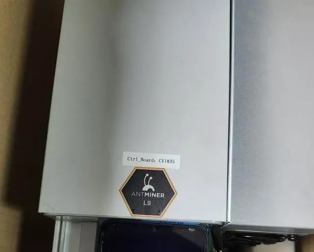 Alt view image 4 of 7 - Bitmain Antminer L9 15Gh 3260W LTC Miner Dogecoin Mining Machine Asic Crypto Hardware Machine for LTC and Dogecoin