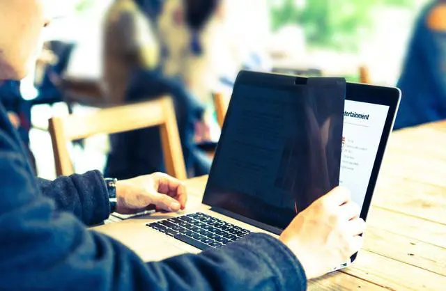 Alt view image 4 of 4 - Targus Magnetic Privacy Screen Filter for MacBook Pro/Air 15-inch 2017 (16:10 Ratio), Landscape/Portrait View, Blue Light Filter to Protect Eye Strain (ASM154MBP6GL)