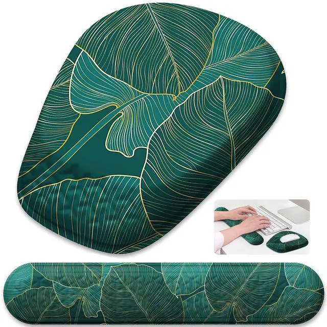 Main image of Laokiiy Mouse Pad with Wrist Rest, Comfortable Memory Foam Wrist Rest for Computer Keyboard, Ergonomic Mouse Pad Set for Easy Typing & Pain Relief for Office & Home, Green