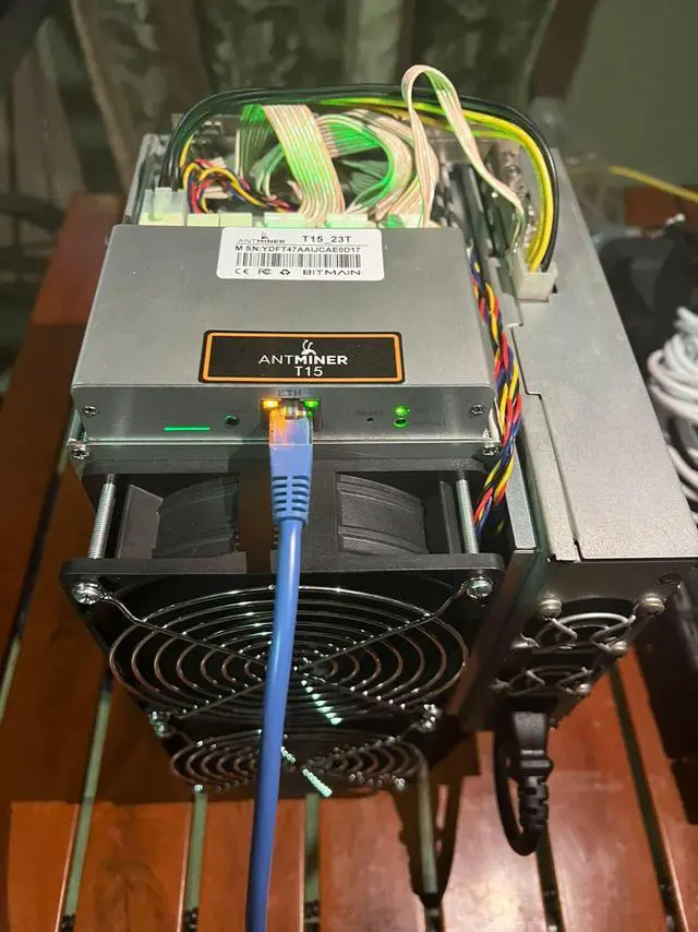 Alt view image 5 of 6 - Packed 4  Bitmain T15 23Th Bitcoin Miner With Power supply and US Power Cord Cable Total 4 T15