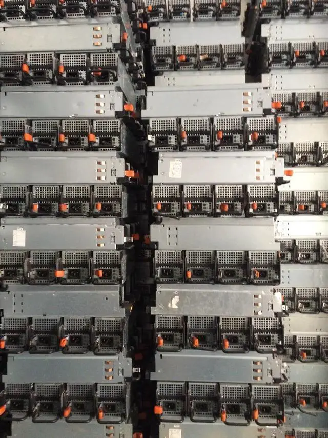 Main image of For DELL server power supply PE2950 2850 12V62A750W power supply NY526 Y8132