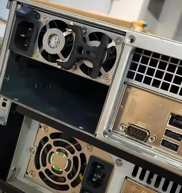 Alt view image 2 of 3 - For 3Y YH-6521B YM-6521B YM-6521BAR YH6521-XBAR server power supply 520W